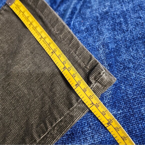 Levi's Y2K Corduroy Olive Green Pants Women 30/10 - Picture 8 of 9